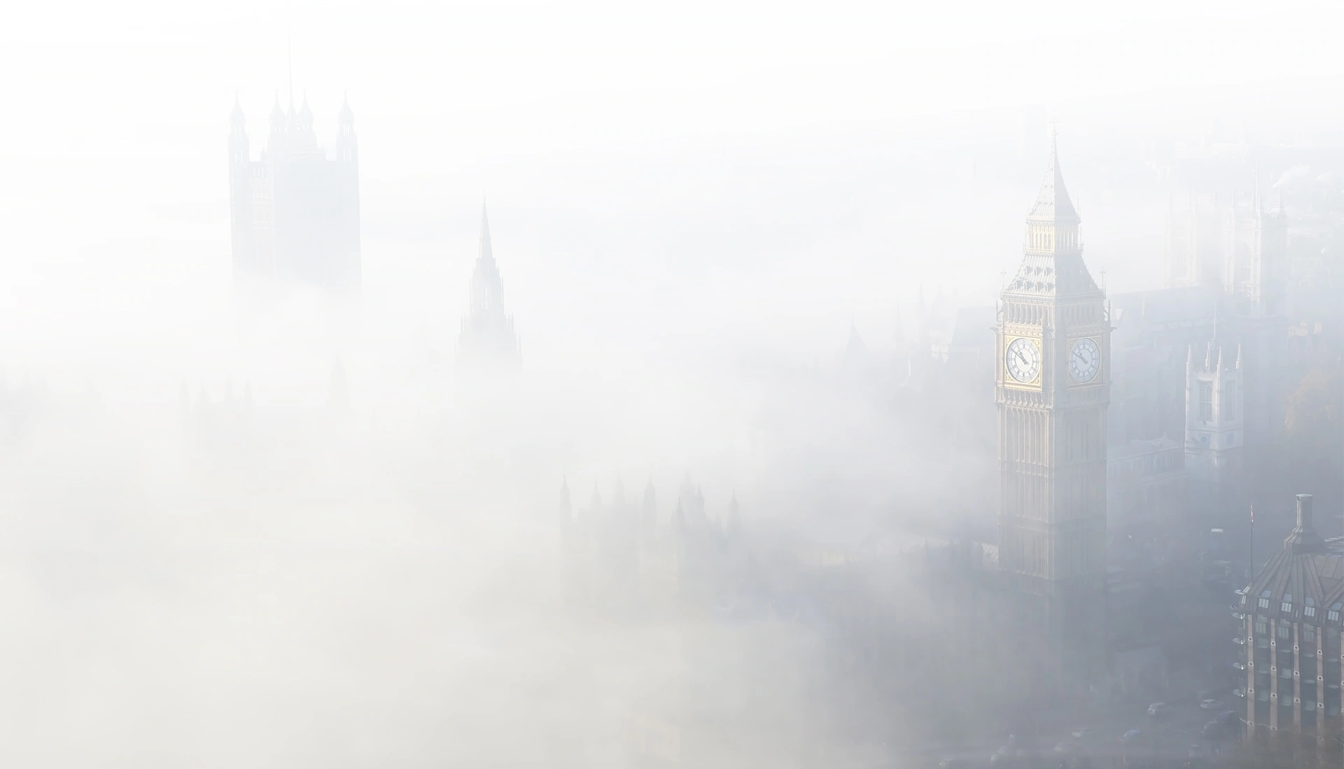 foggy-london-img